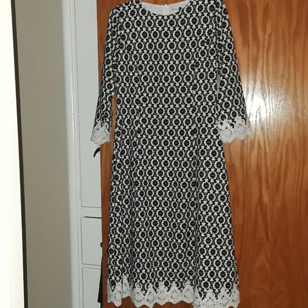 Dainty Jewell's Dress